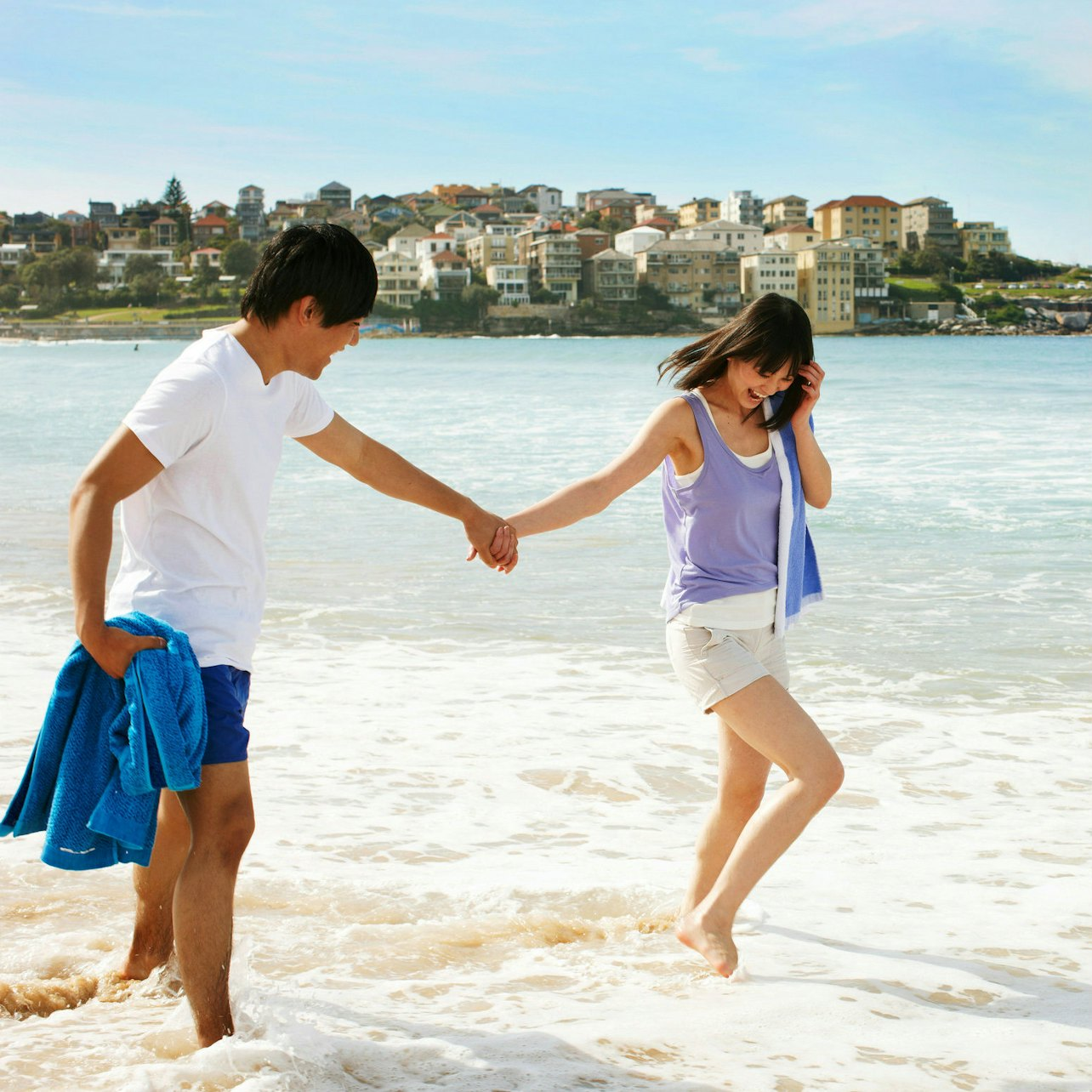 Feel the sun on your skin as you stroll hand-in-hand along Bondi Beach soaking in the scenic beauty and discovering the rich history of Australia's iconic surf culture.