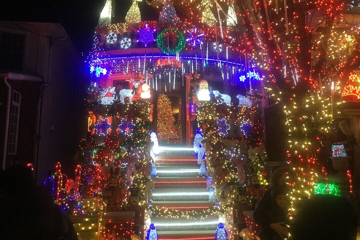 Dyker Heights Brooklyn Christmas Lights Walking Tour - Photo 1 of 5