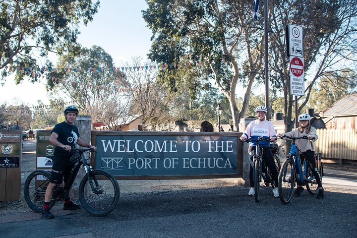 E-Mountain Bike Hire Echuca Moama - Full Day - Photo 1 of 8