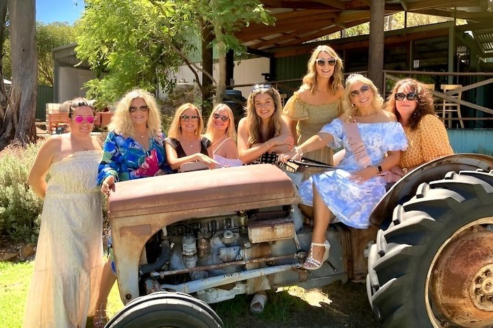 Bickley Valley Wine Tour - Photo 1 of 7