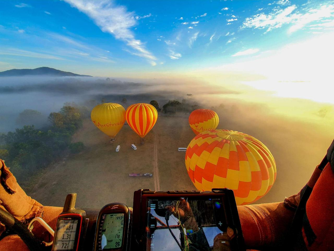 Gold Coast Classic Ballooning & 5star Breakfast - Photo 1 of 10
