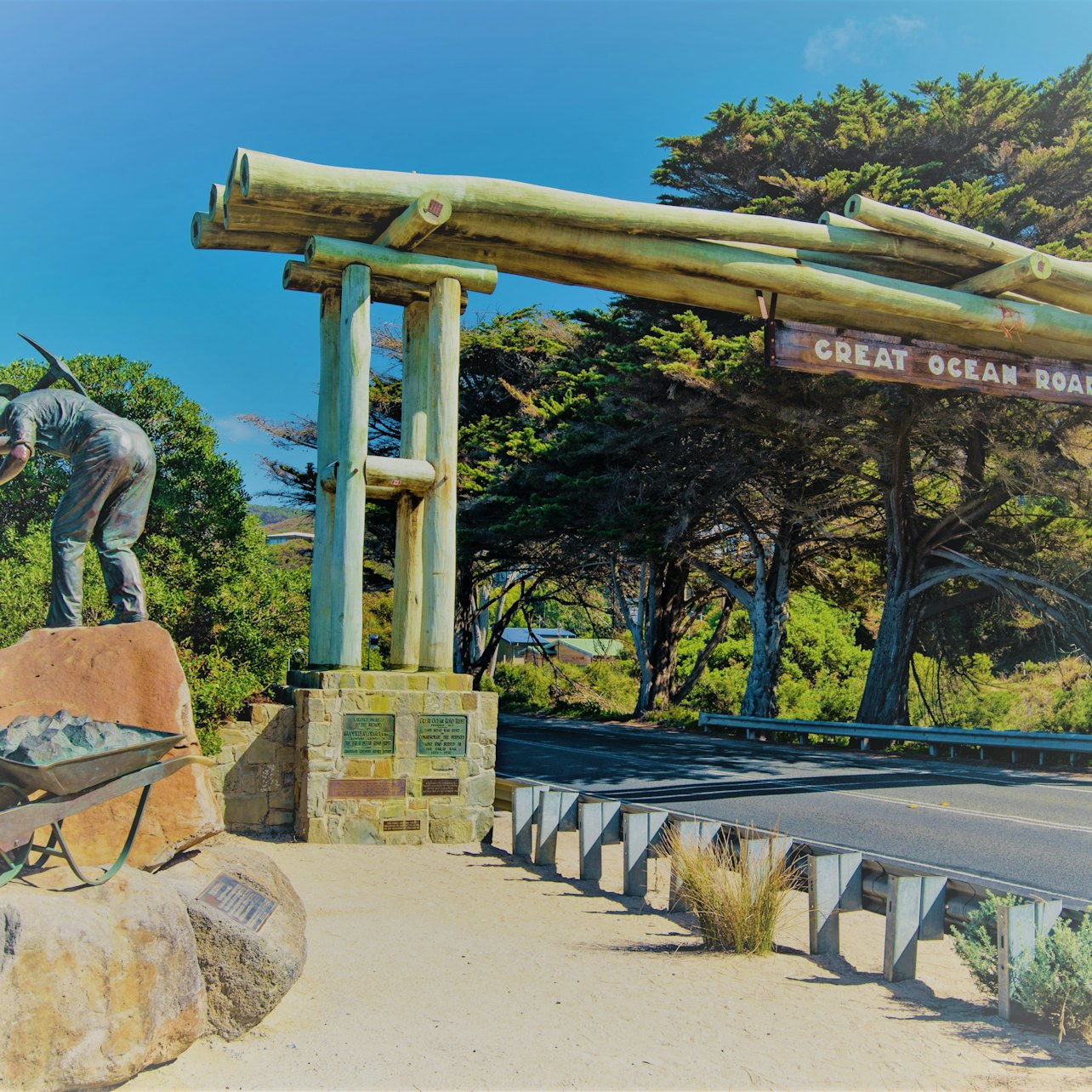 Great Ocean Road: Full-Day Bus Tour from Melbourne - Photo 1 of 9