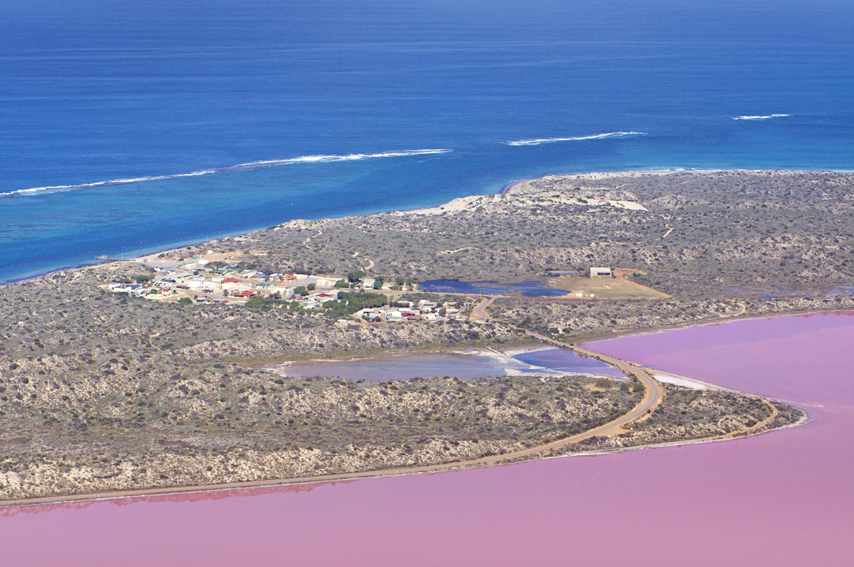 Hutt Lagoon Pink Lake Flight From Kalbarri - Photo 1 of 3