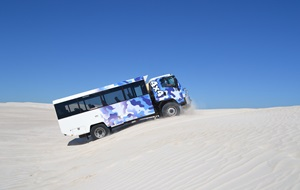 LANCELIN - 4WD Sandunes &  sandboarding Adventure - 14.00- 45 mins - Photo 1 of 5