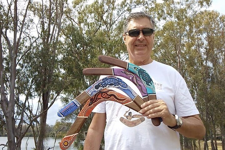 Experience the joy of mastering a traditional Aboriginal boomerang in Brisbane’s scenic outdoors surrounded by nature and expert guidance in a cozy group setting. Uncover a unique cultural activity.