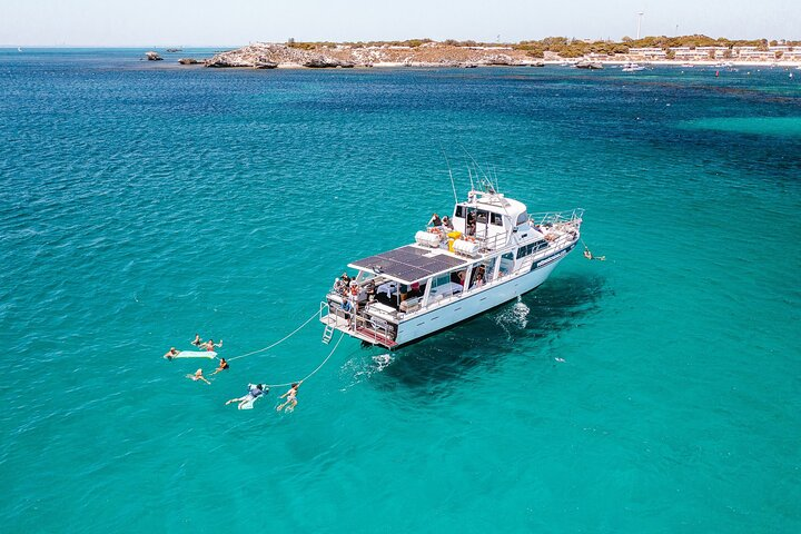 Luxe Seafood Package with Round Trip Ferry from Fremantle - Photo 1 of 7