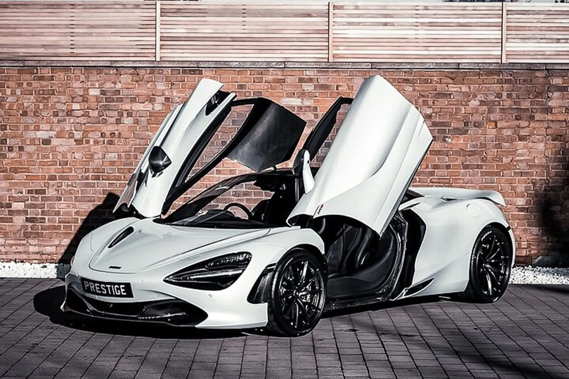 墨尔本的McLaren 720S Luxury Car Rental Experience in Melbourne | Pelago