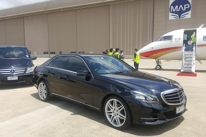 Private jet pickup from Melbourne airport
