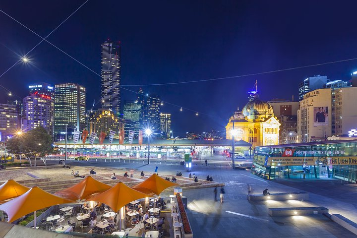 St Kilda comes alive after dark with lively pubs and trendy bars inviting you to explore Melbourne's nightlife. Enjoy a bespoke journey through its hidden gems and scenic views.