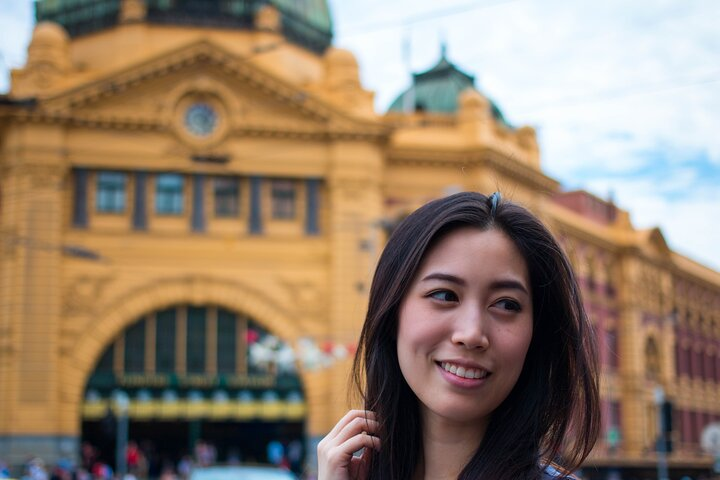 Discover Melbourne's charm through its hidden laneways where stunning street art and aromatic coffee await. Each corner reveals stories that enrich your urban adventure.