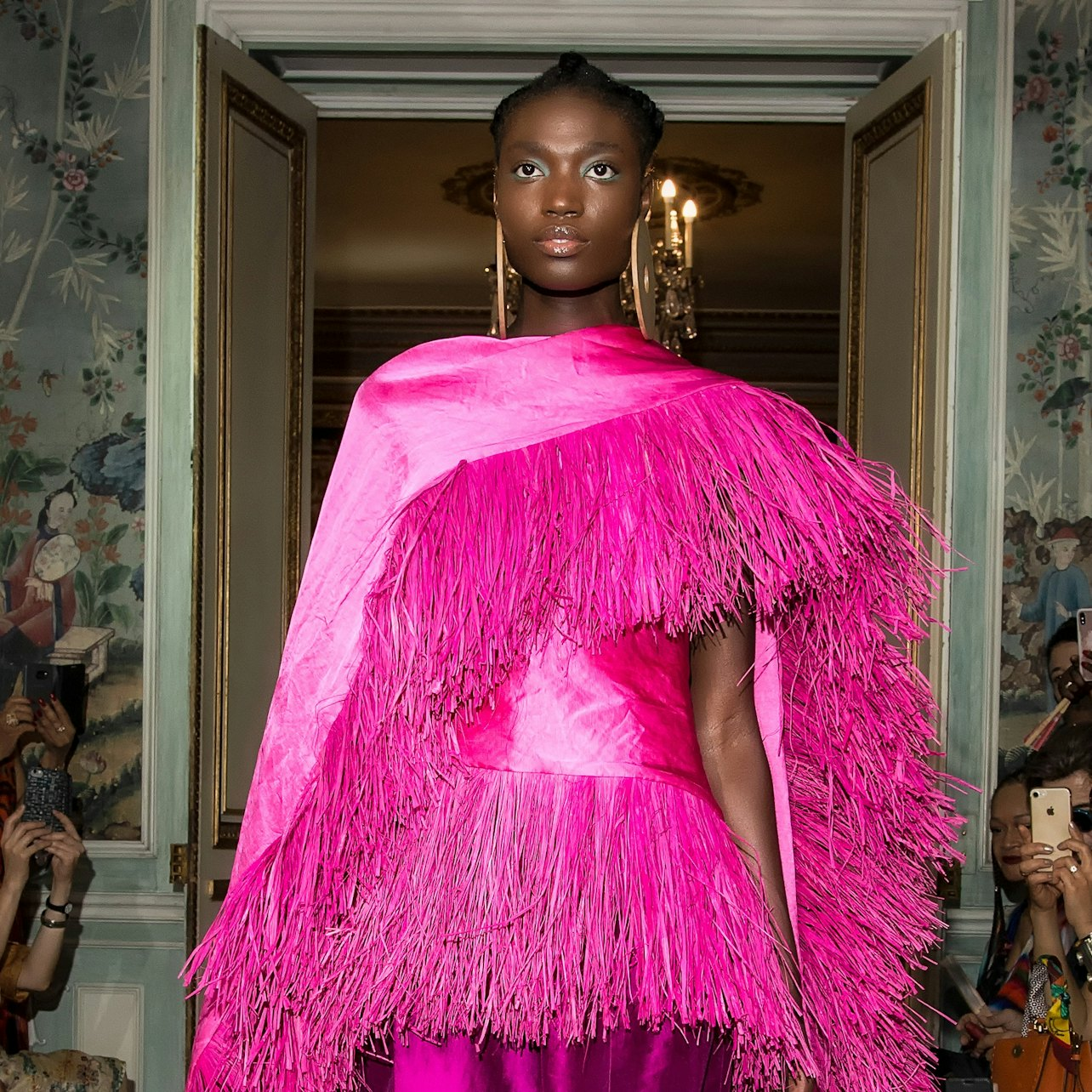 Explore a fusion of culture and creativity with outstanding designs textiles and artistry from Africa showcasing the rich heritage and modern influences shaping global fashion today.