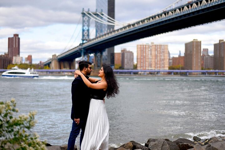 Romantic Photoshoot Experience for Couples in New York - Photo 1 of 10