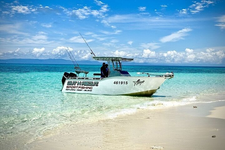 Out n About Sportfishing for Share and Private Charters on Reef and Estuary - Photo 1 of 9