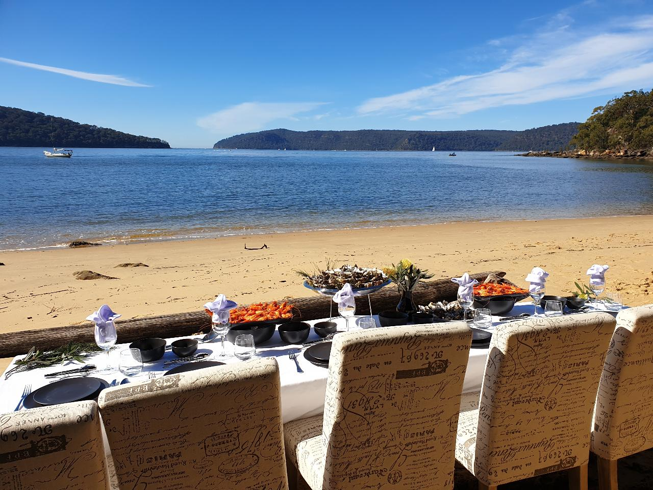 Oyster Elegance: Beachside Lunch & Oyster Farm Tour by Boat - Photo 1 of 1