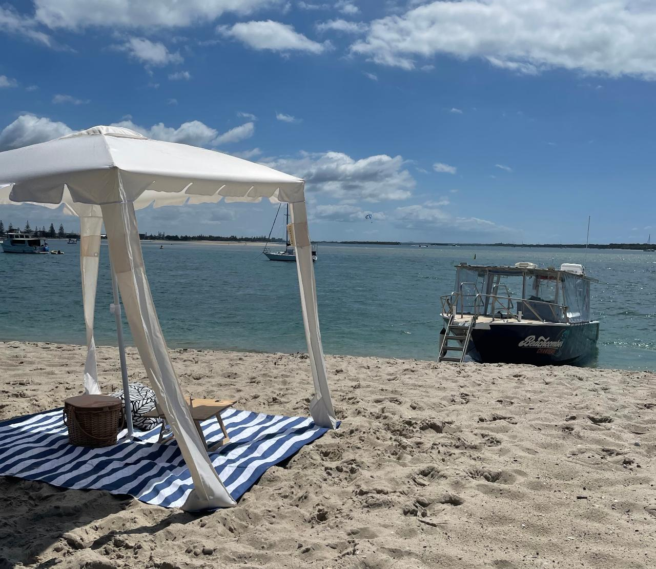  'Pelicans and Picnic' - Surfers Paradise to Wavebreak Island - Shared Tour - Photo 1 of 21