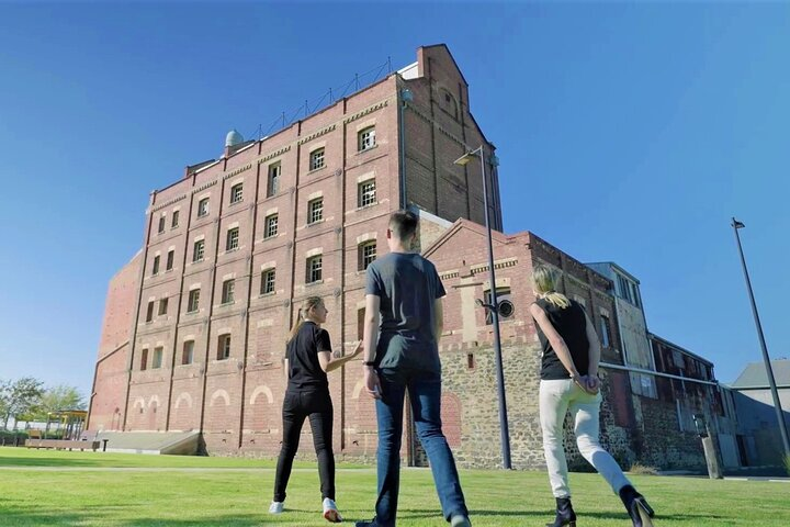 Port Adelaide Walking Tour - Photo 1 of 9