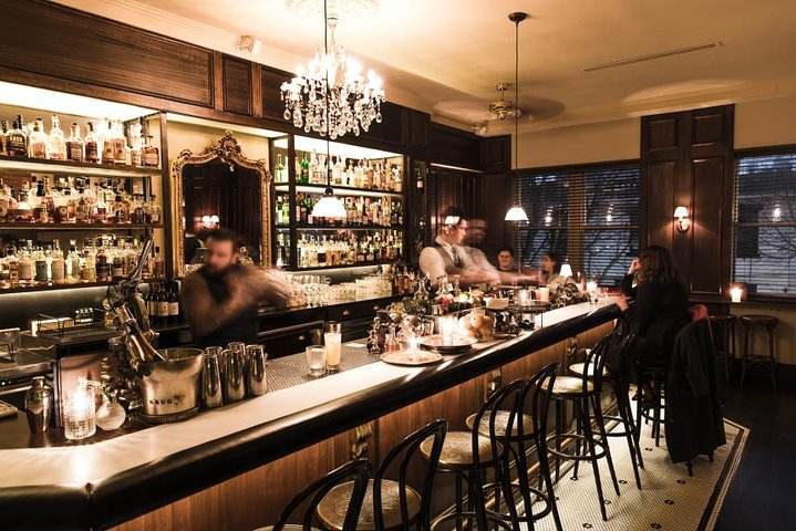 Discover hidden gems of Melbourne's nightlife where intimate bars and local flavors come alive. Savor expertly crafted cocktails and indulge in a progressive tasting menu alongside fascinating stories.