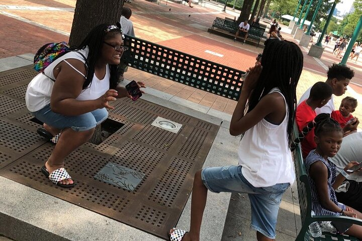 Richmond City Scavenger Hunt Excursion by Zombie Scavengers - Photo 1 of 10