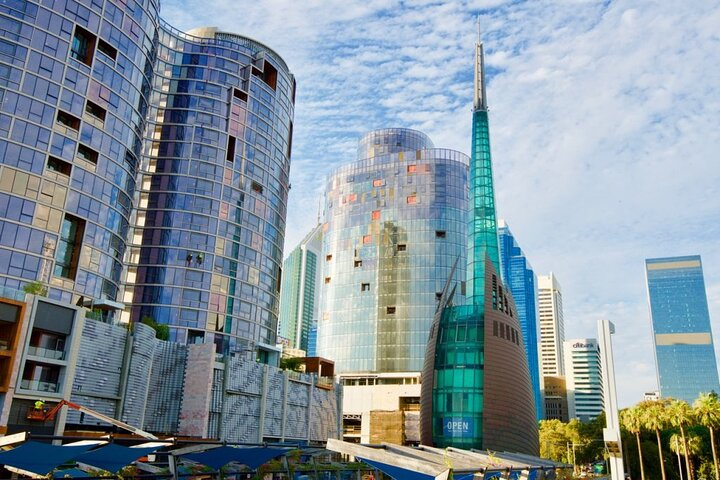 Experience the sounds of history at the Bell Tower where you can ring the historic bells and enjoy stunning views of the Swan River from the Observation Deck.