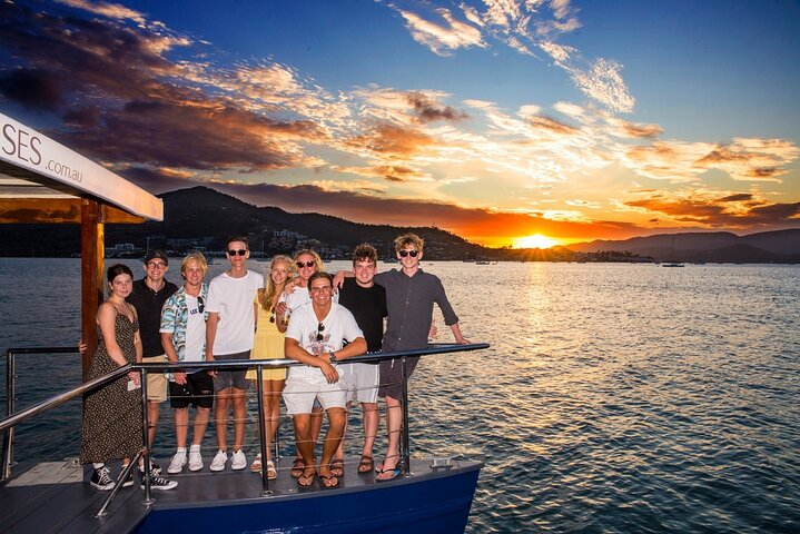 Sundowner Sunset Cruise Airlie Beach - Photo 1 of 8