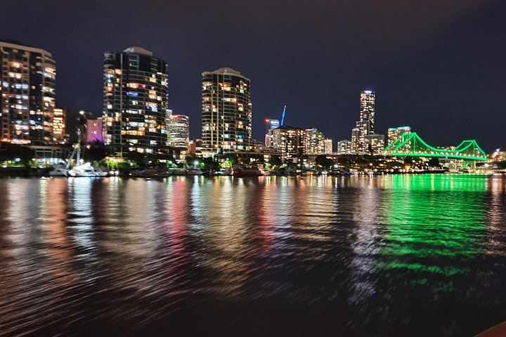 Experience the serenity of Brisbane’s river as the city lights shimmer on the water paired with delicious cheese platters and soothing music for a delightful evening out.