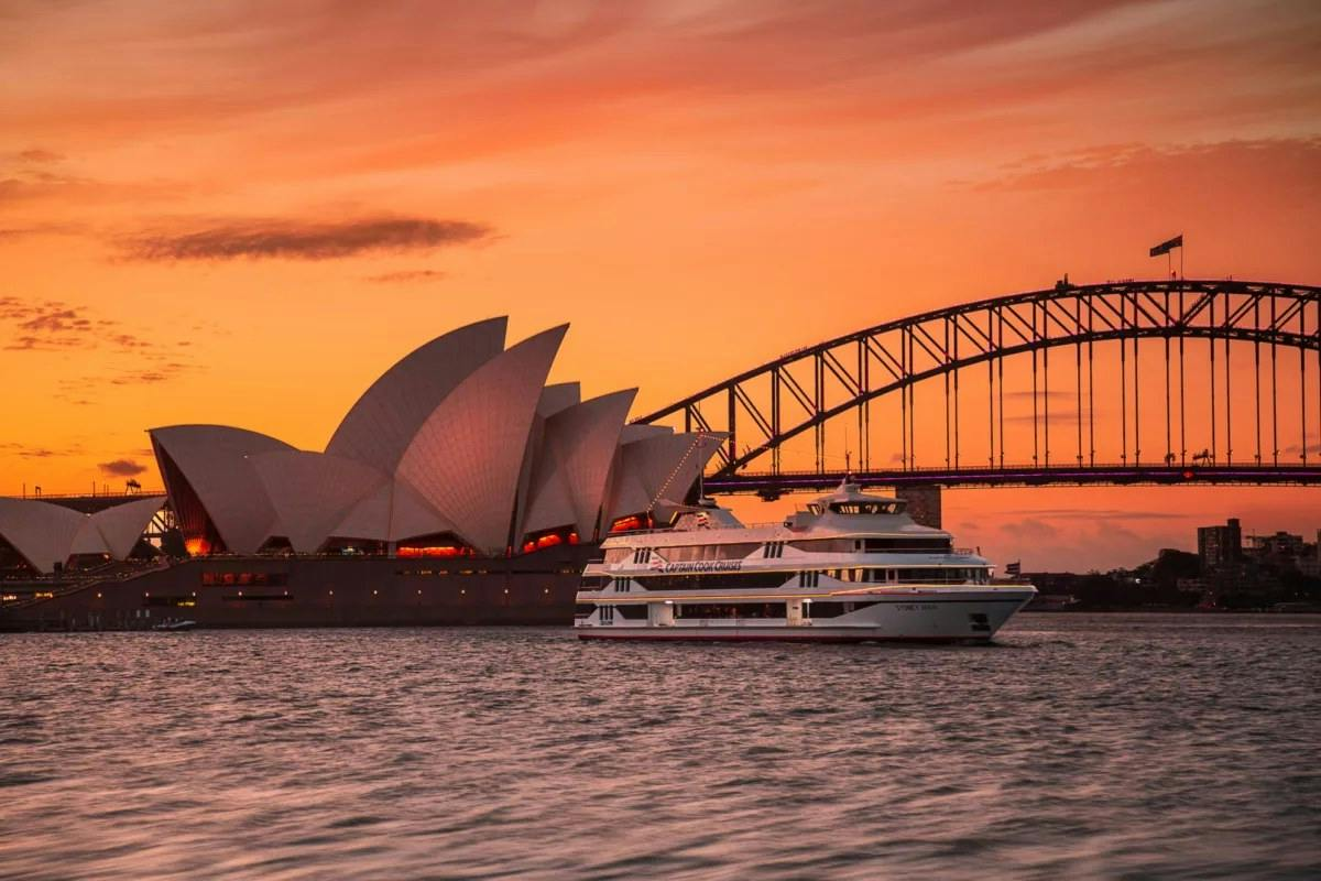 Sydney Harbour: Sunset Dinner Cruise by Captain Cook - Photo 1 of 8