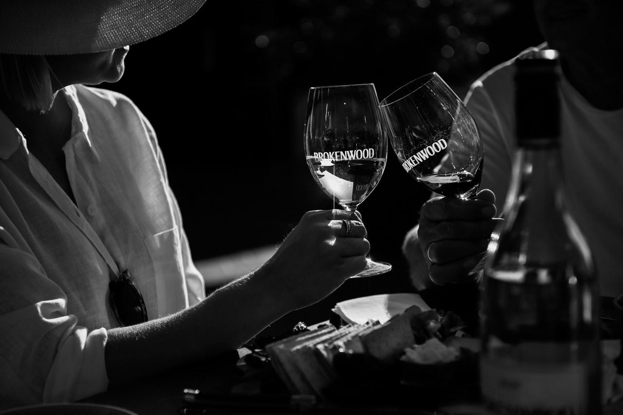 Savor the elegant experience of wine tasting at Brokenwood complemented by seasonal canapés and the scenic backdrop of Hunter Valley perfect for delightful moments with friends.