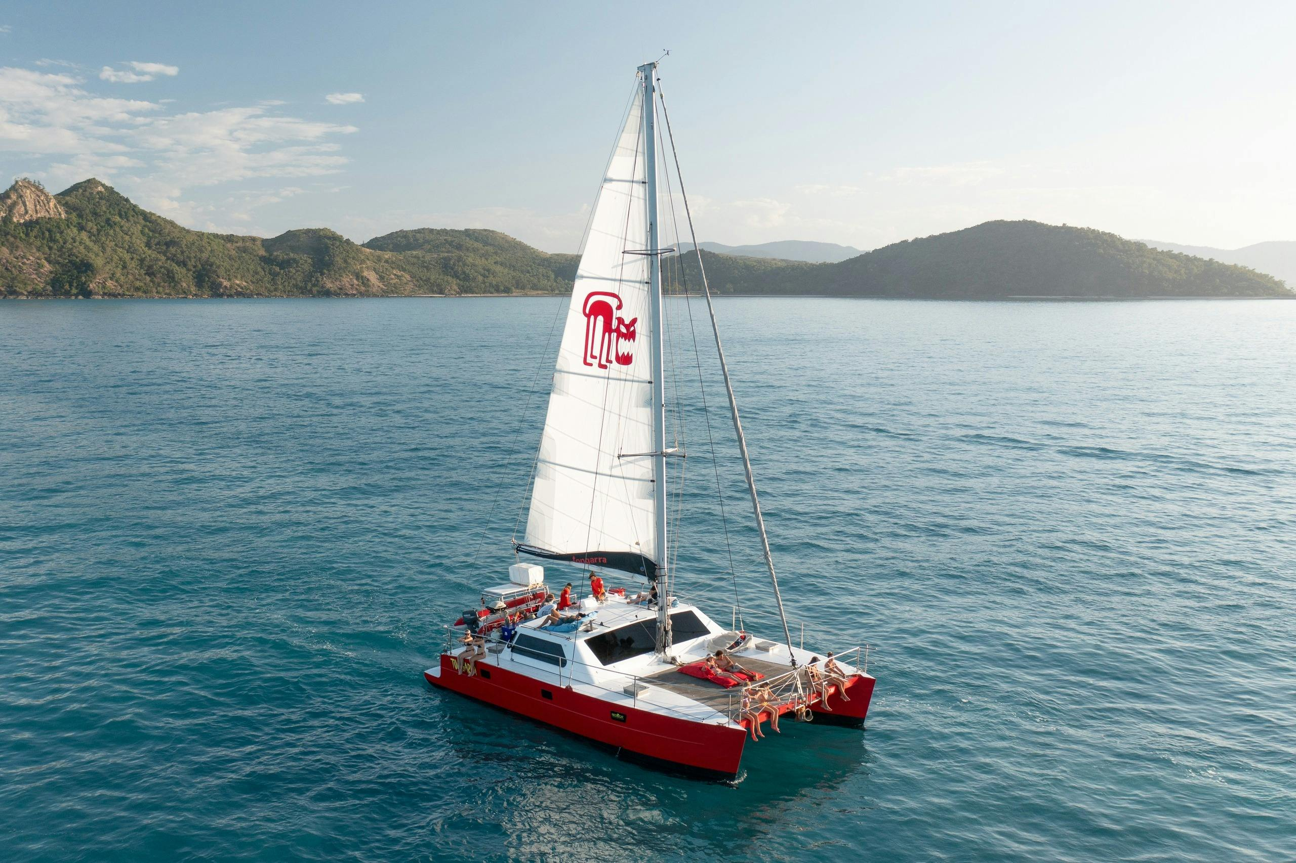 Whitsunday Islands: Tongarra Sailing Tour from Airlie Beach - Photo 1 of 8