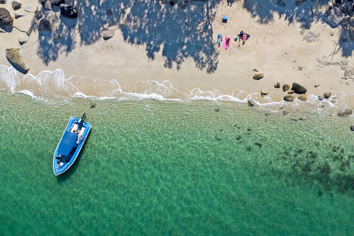 Tropical Dunk Island Half Day Activity from Mission Beach - Photo 1 of 6