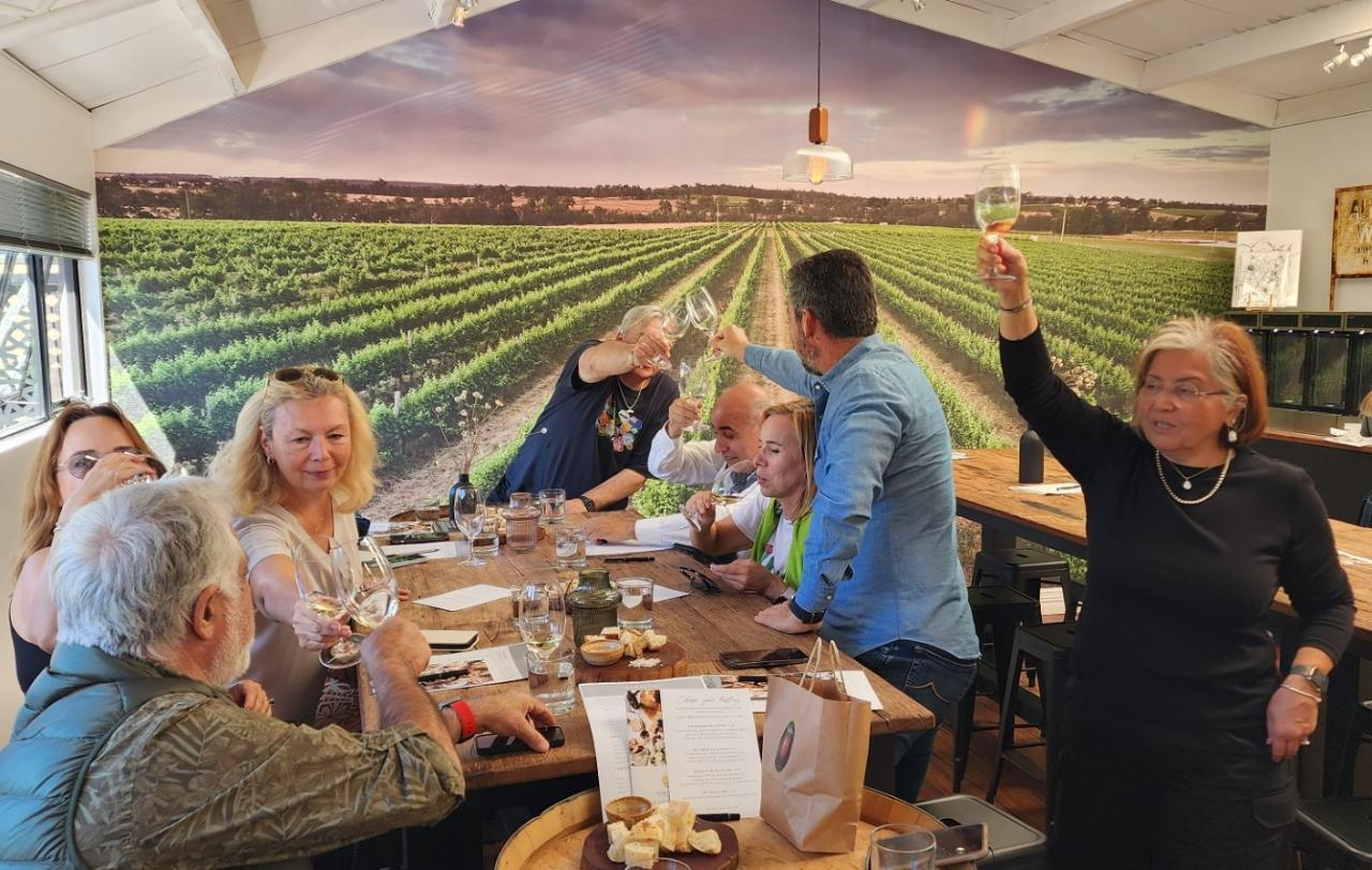 Walk Albany & wine tasting - Photo 1 of 11