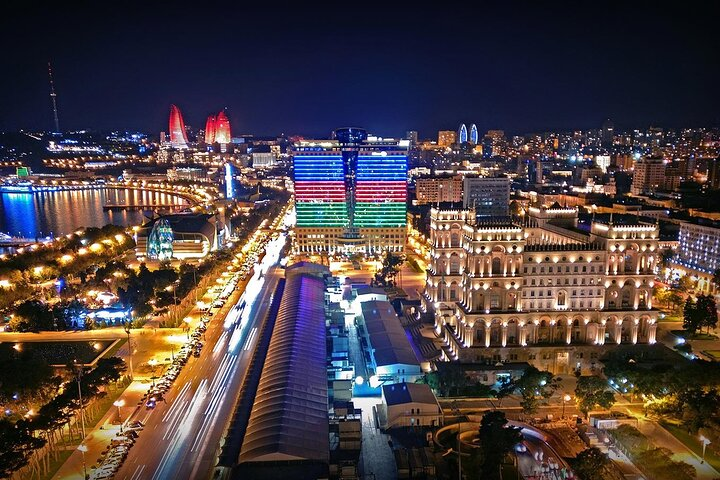 Baku Night tour  - Photo 1 of 2