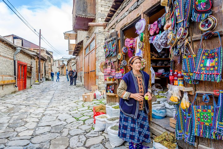 Lahij: the city of fourty handycrafts - Photo 1 of 7
