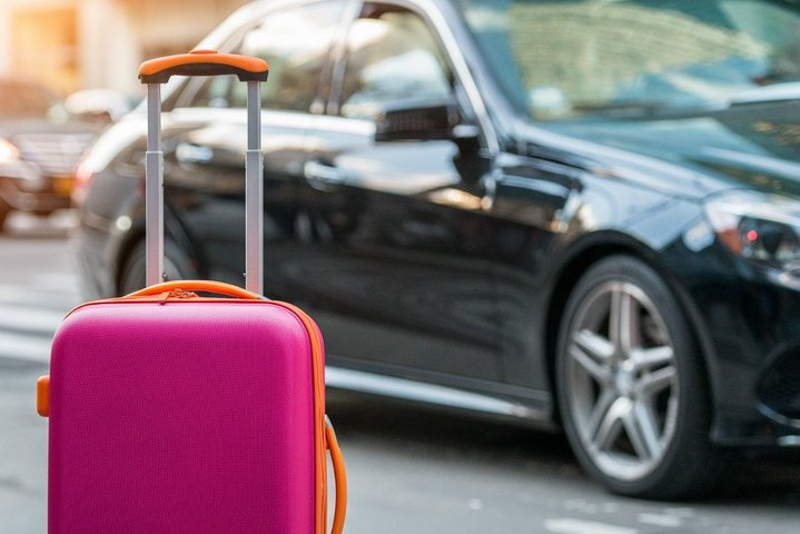 Private Transfer: Dhaka City To Hazrat Shahjalal International Airport (DAC) - Photo 1 of 8