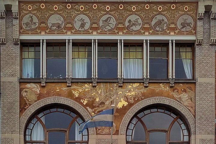 Discover the elegance of Art Nouveau architecture in Brussels on a walking tour exploring intricate facades and historical details that showcase the innovation of the late 19th century.