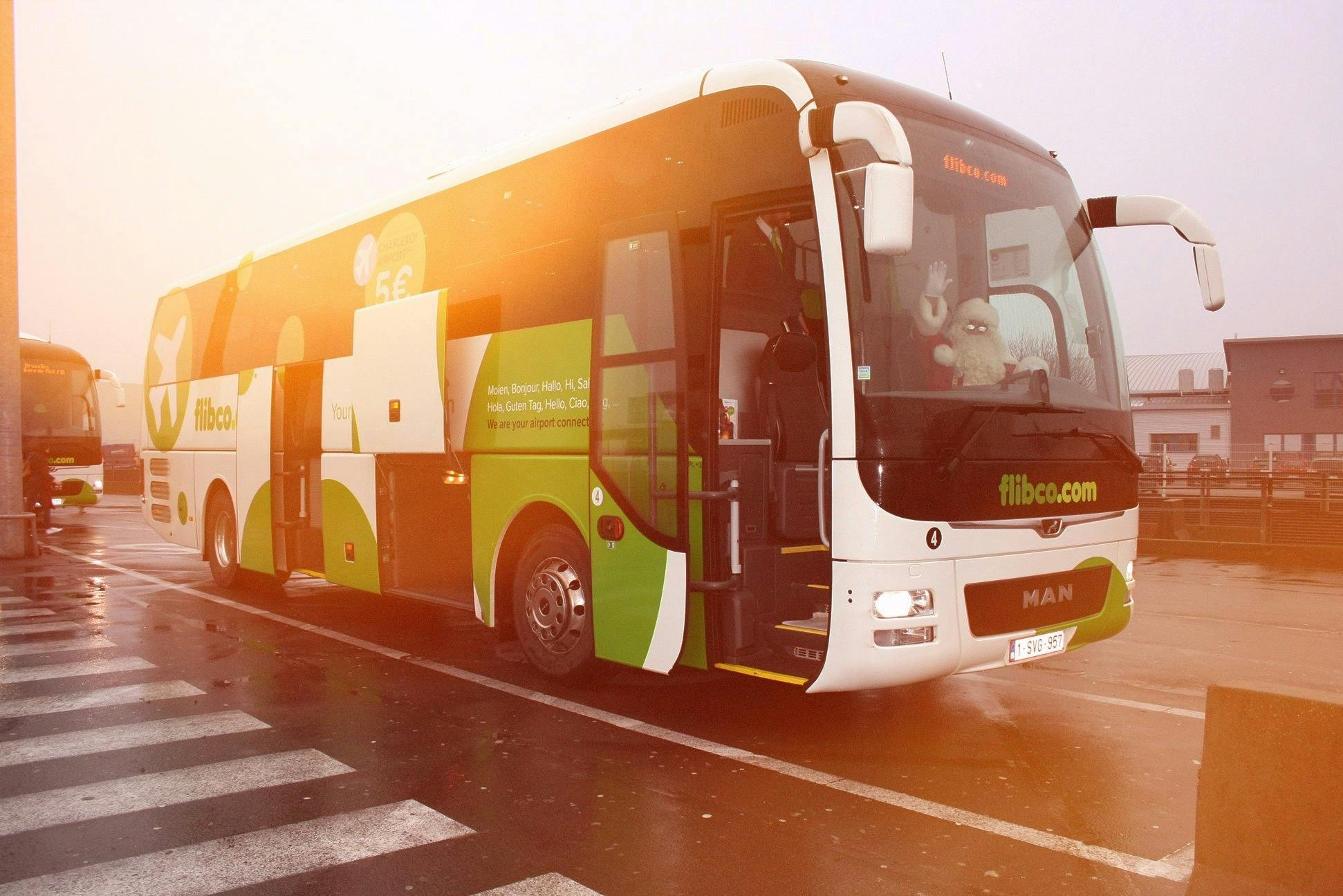 Brussels: Bus To/From Charleroi Airport and Bruges Sint-Michiels Station West - Photo 1 of 5