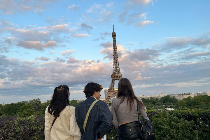 Exciting Murder Mystery - Interactive city walk in Paris - Photo 1 of 8