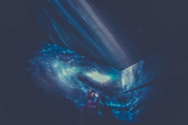 Experience the sensation of weightlessness as you drift through a dreamlike realm surrounded by cosmic wonders and soft cloud-like visuals. Unwind in a space where gravity holds no sway.