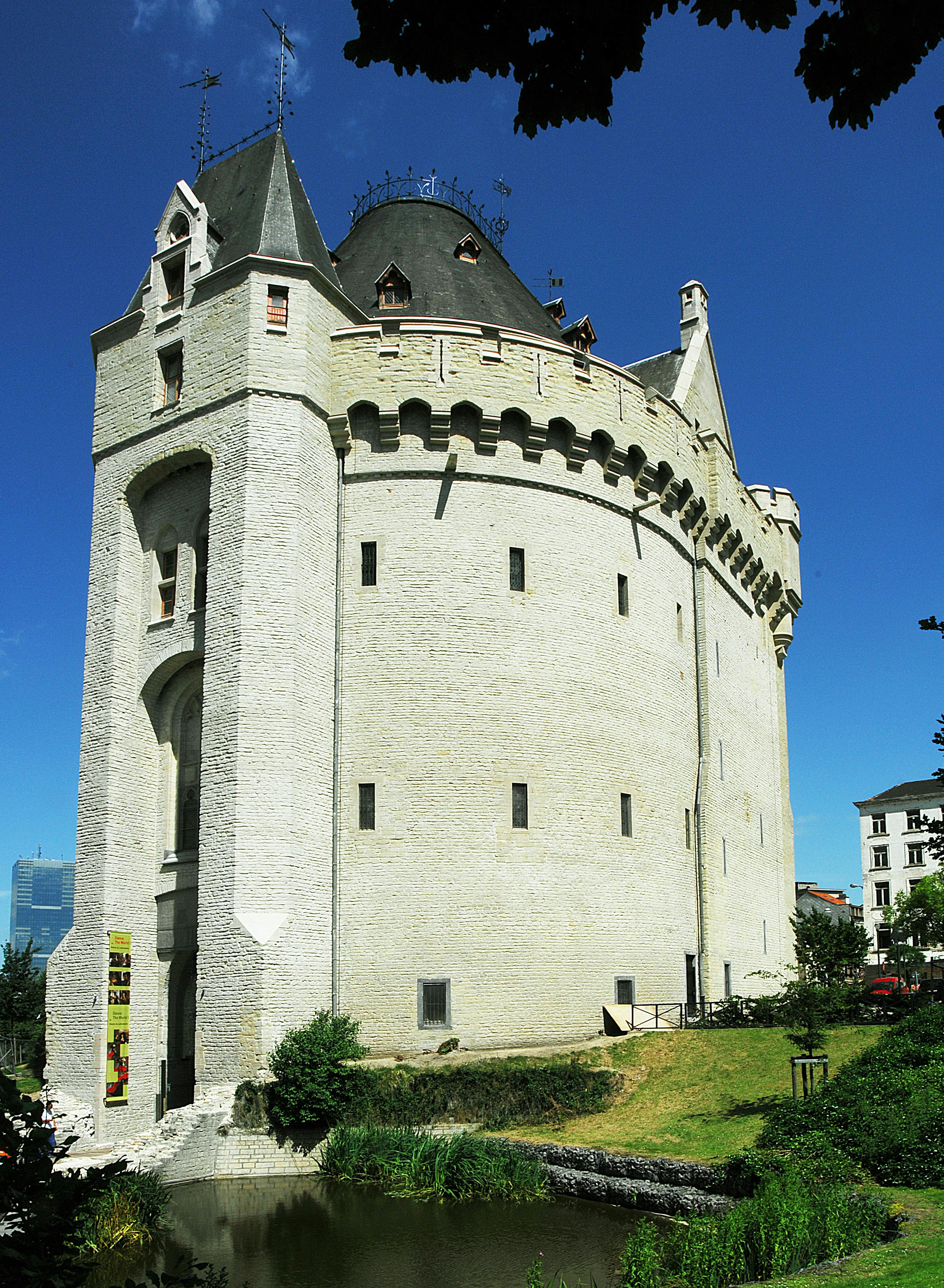 Halle Gate: Fast Track Ticket - Photo 1 of 8