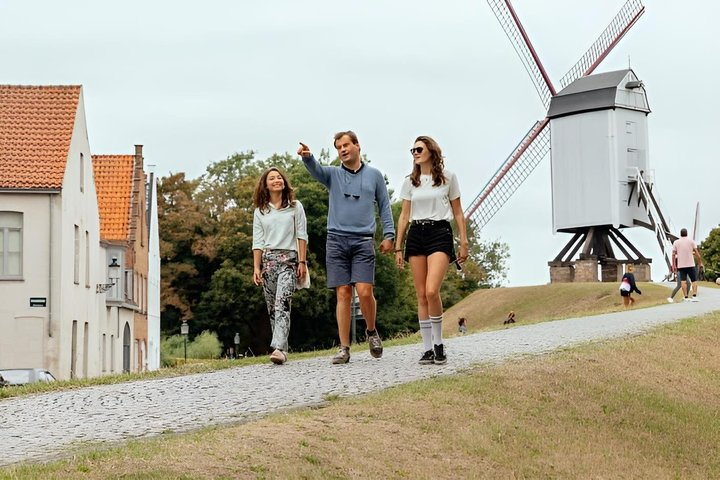 Private Bruges 3.5-Hour Guided Bike Tour: Discover Hidden Gems - Photo 1 of 8