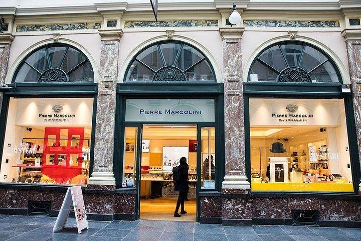 Private Chocolate Tour : Visit Brussels while you are Eating Chocolates - Photo 1 of 6