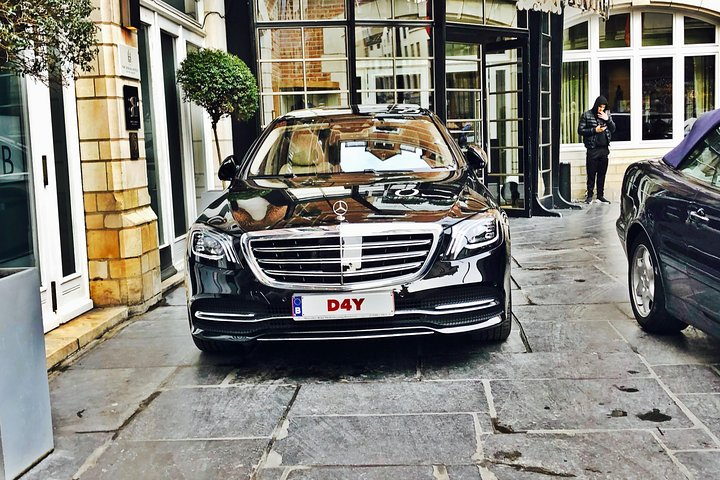 Private transfer from Brussels Airport - Maastricht MB S-CLASS 3 PAX - Photo 1 of 2