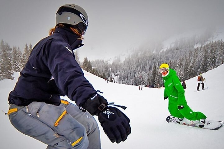 Borovets Snowboard Taster 2-hour Group Lesson - Photo 1 of 3