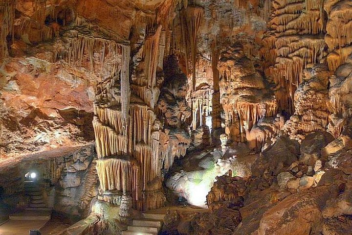 Sueva dupka cave 
