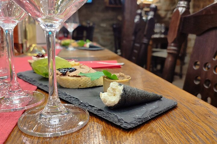 Veliko Tarnovo: Truffle & Wine Experience in Medieval Capital - Photo 1 of 11