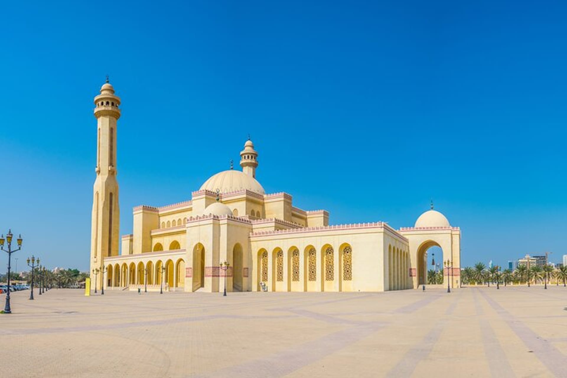 Sightseeing in bahrain 60 photos - Tourtrance.com