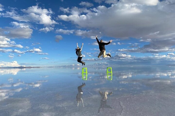 6 Hour Sunrise Tour to Salar de Uyuni with Breakfast - Photo 1 of 6