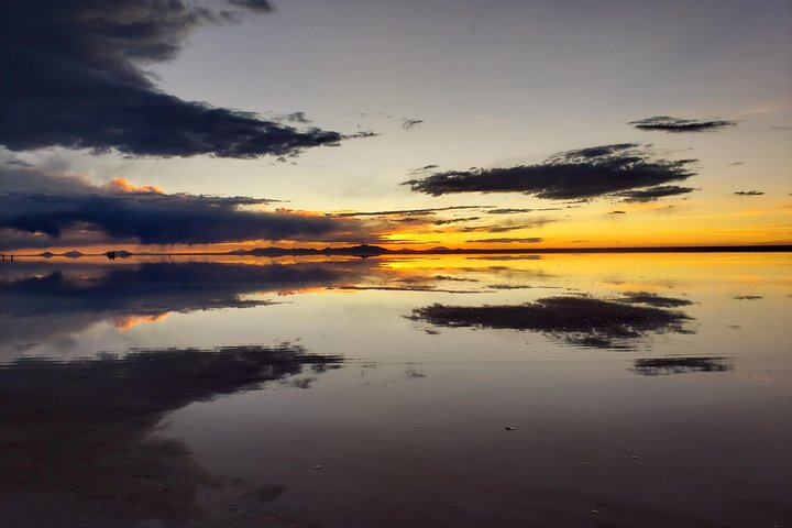 Sunset at the Salar de Uyuni