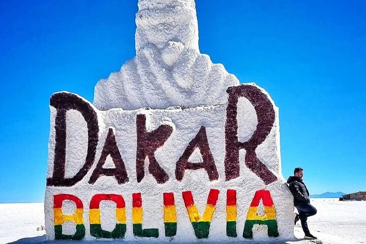 Excursion to the Uyuni Salt Flats from La Paz by round-trip bus - Photo 1 of 8