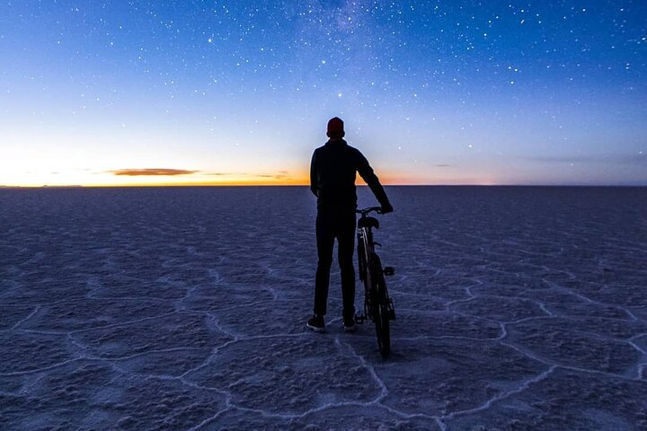 Uyuni: Starlight and Sunrise Salt Flats Tour - Photo 1 of 2