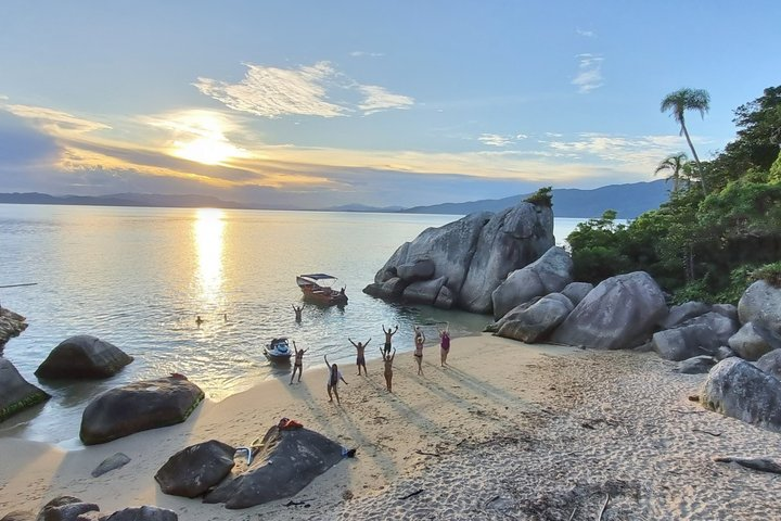 Boat Rental Nature (Up to 8 pax) by Zimbros Ecotour - Photo 1 of 11